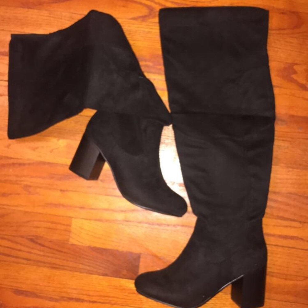 Forever 21 Knee high boots
